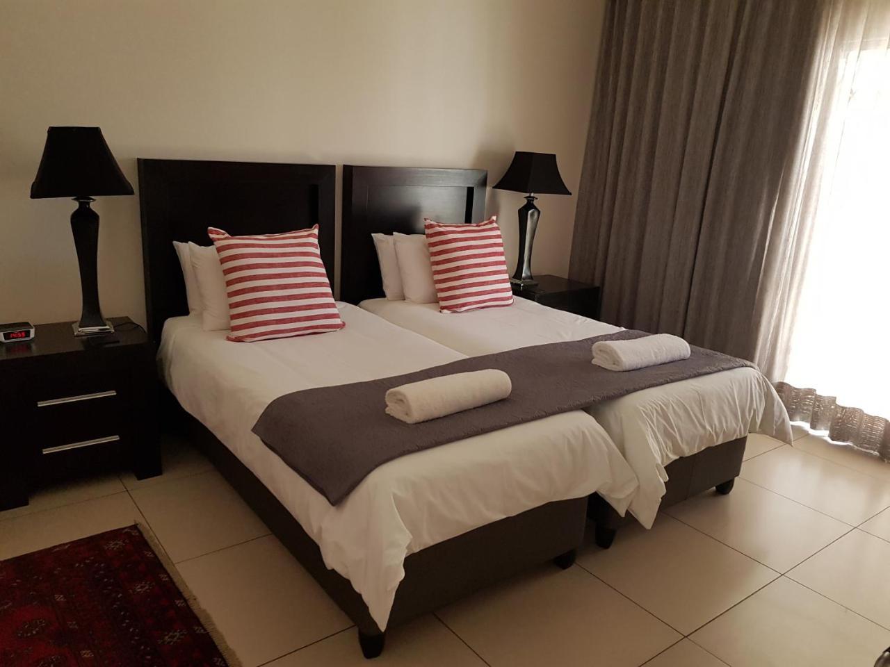 Presidensie Guest Rooms بوتشيفستروم المظهر الخارجي الصورة