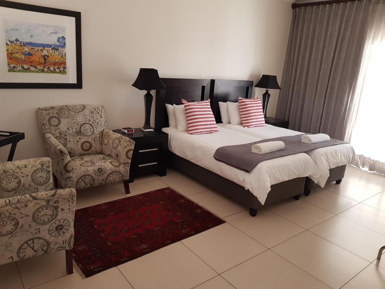 Presidensie Guest Rooms بوتشيفستروم المظهر الخارجي الصورة